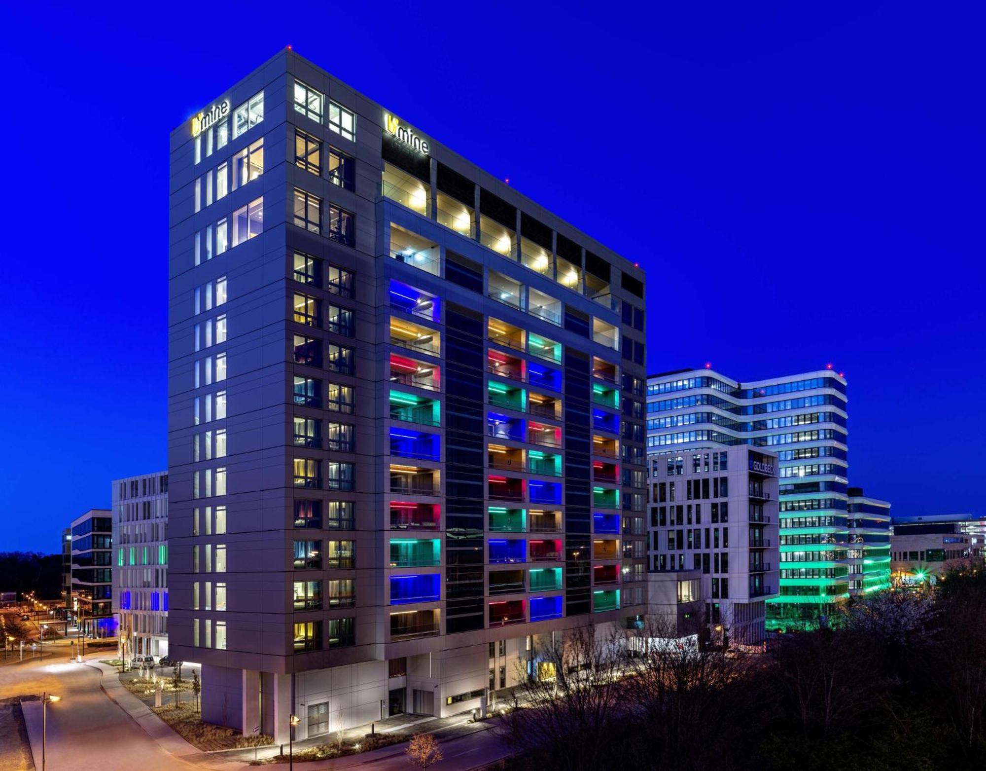B'Mine Hotel Frankfurt Airport Frankfurt am Main Dış mekan fotoğraf